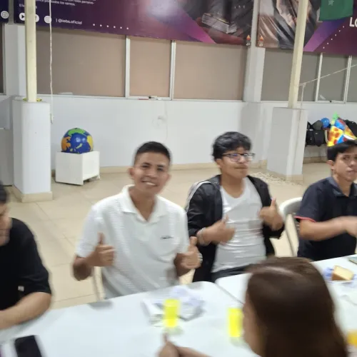 Celebración de Cumpleaños Enero - Junio
